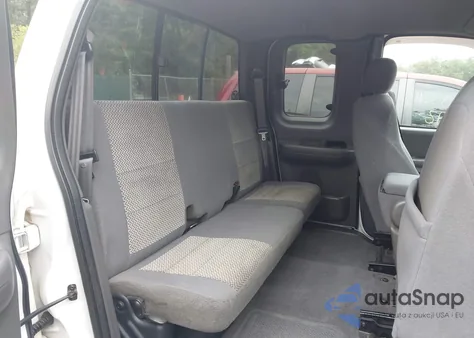 2003 Ford F-150 Lariat/Xl/Xlt из США, поврежденный, VIN 1FTRX18L63NB65890